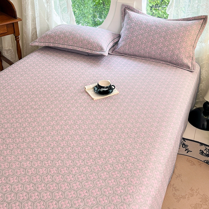 91家纺网 家纺一手货源 找家纺 yyds网供 2025新款A类色织全棉三层纱布床盖三件套喷气夹棉盖毯夏被厚床单多功能榻榻米风格二 幸运花灰粉