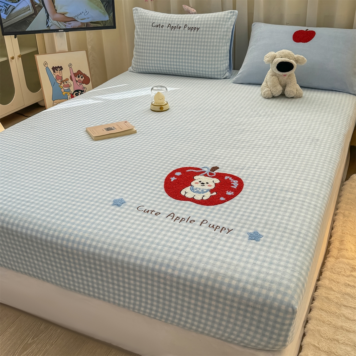 91家纺网 家纺一手货源 找家纺 灰鲸 2025新款高克重牛奶绒毛巾绣床笠单床笠单品床笠床笠单件 蓝格苹果狗