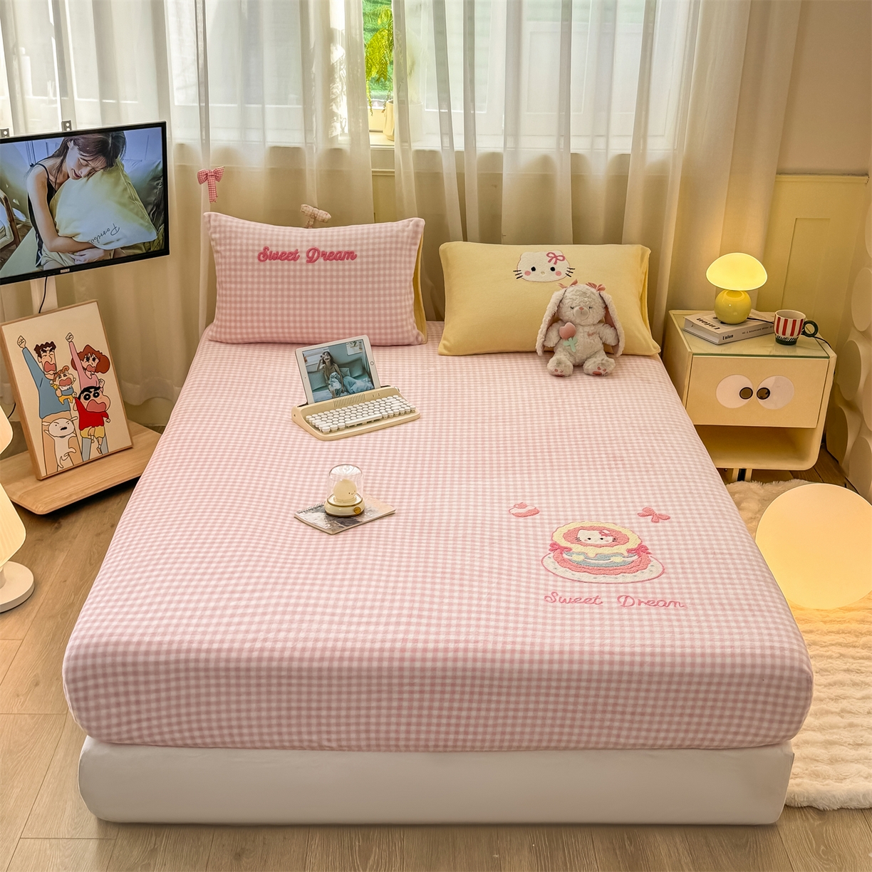 91家纺网 家纺一手货源 找家纺 灰鲸 2025新款高克重牛奶绒毛巾绣床笠单床笠单品床笠床笠单件 粉格蛋糕喵