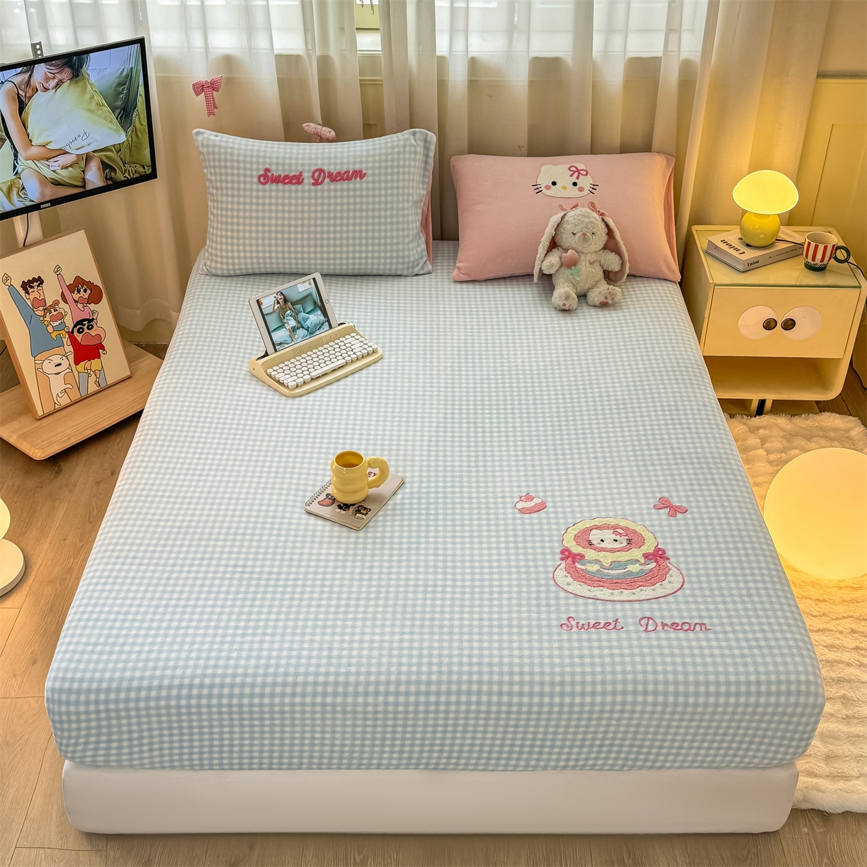 91家纺网 家纺一手货源 找家纺 灰鲸 2025新款高克重牛奶绒毛巾绣床笠单床笠单品床笠床笠单件 蓝格蛋糕喵