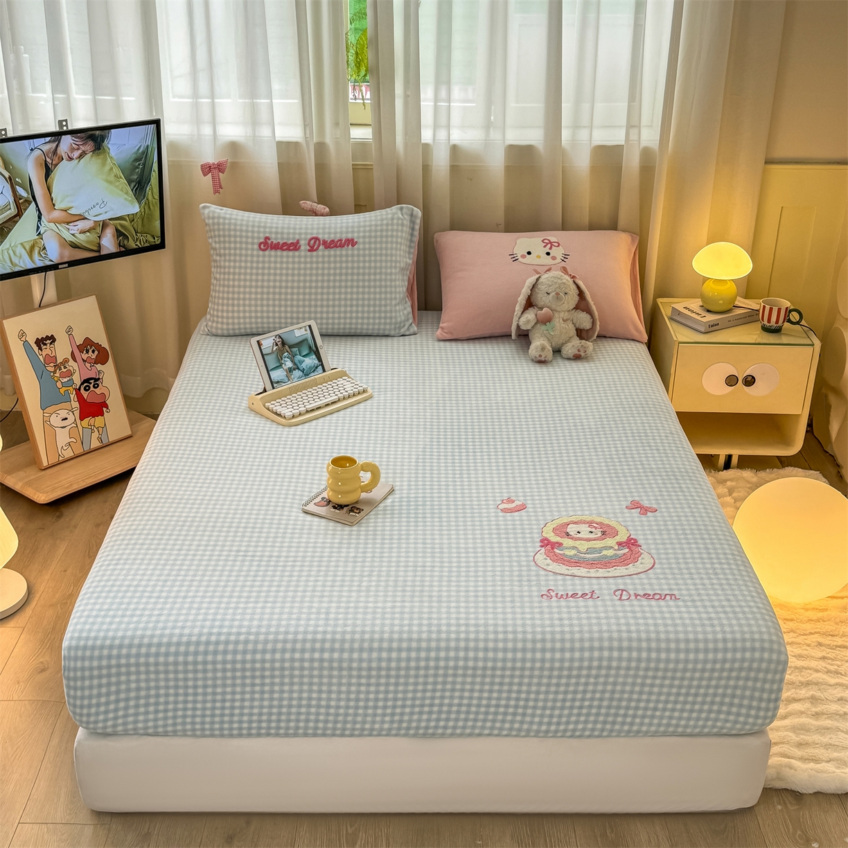 91家纺网 家纺一手货源 找家纺 灰鲸 2025新款高克重牛奶绒毛巾绣床笠单床笠单品床笠床笠单件 蓝格蛋糕喵