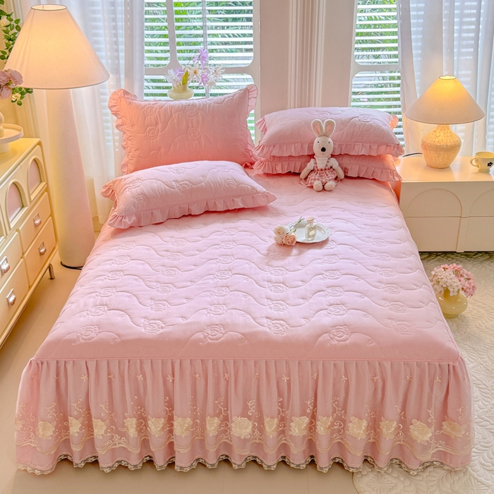 91家纺网 家纺一手货源 找家纺 （总）美达家纺 2025新款玫瑰系列全棉夹棉床裙