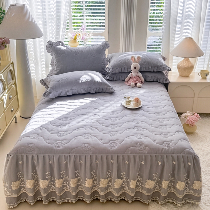 91家纺网 家纺一手货源 找家纺 （总）美达家纺 2025新款玫瑰系列全棉夹棉床裙