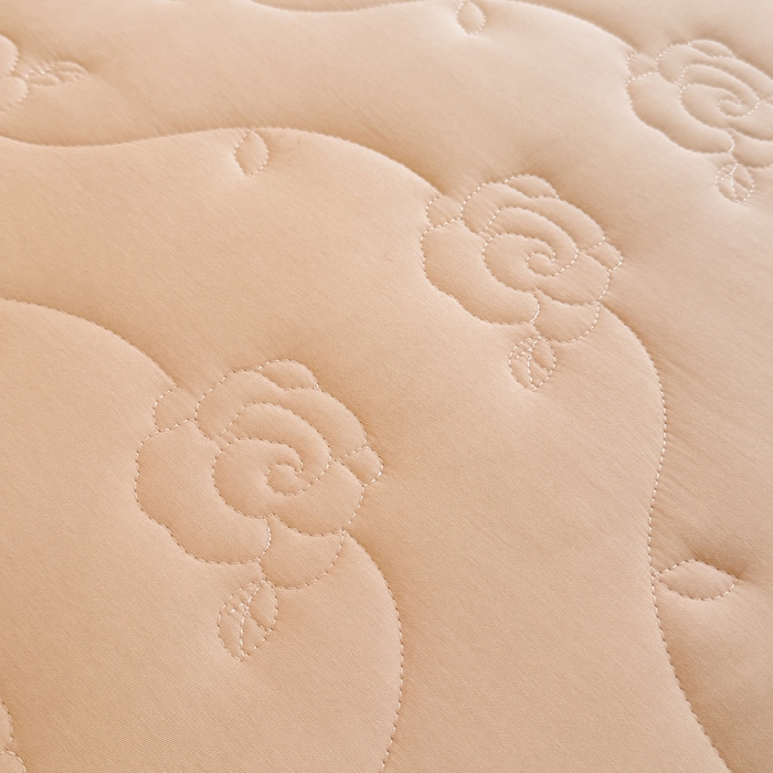 91家纺网 家纺一手货源 找家纺 （总）美达家纺 2025新款玫瑰系列全棉夹棉床裙