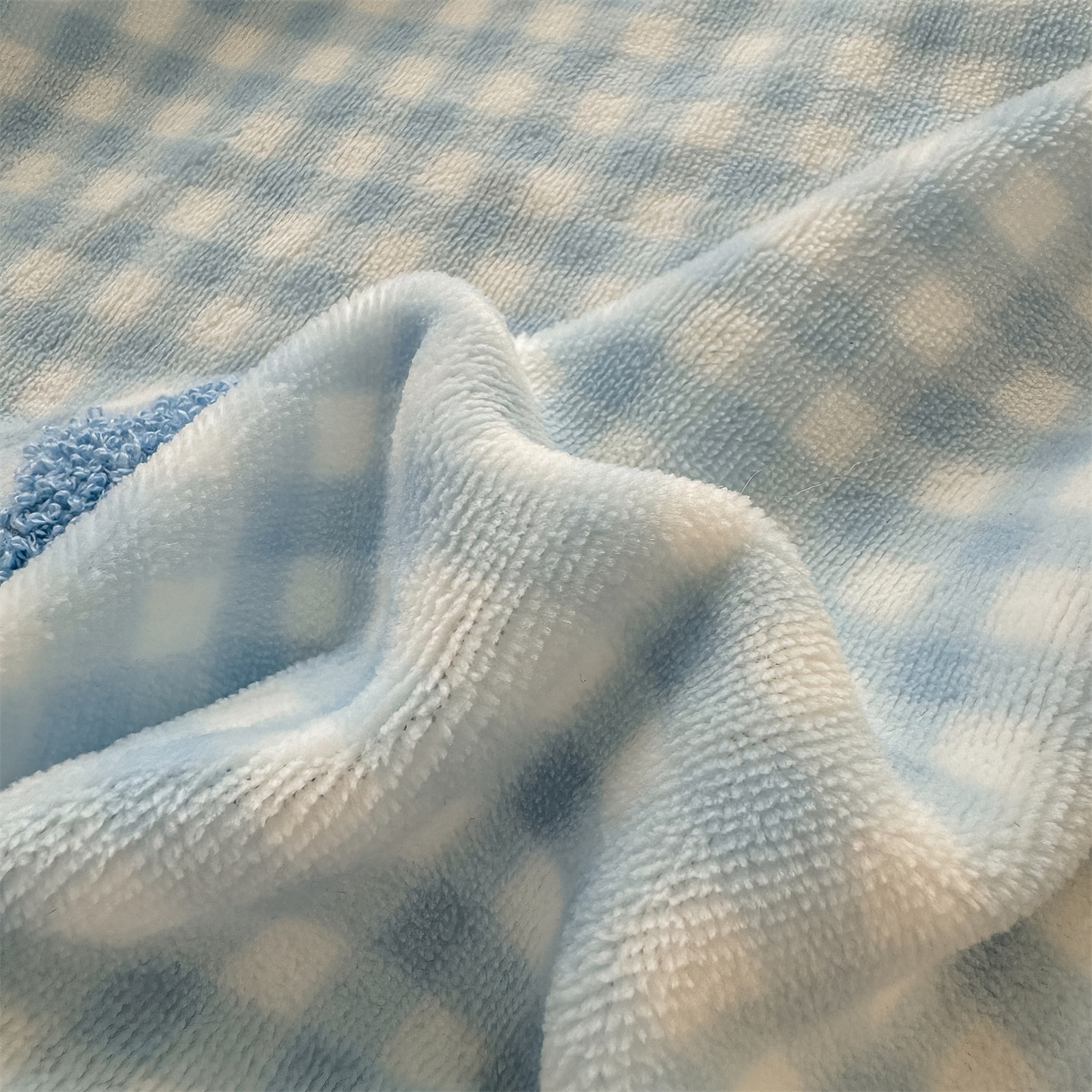 91家纺网 家纺一手货源 找家纺 （总）灰鲸 2025新款高克重牛奶绒毛巾绣床笠单床笠单品床笠床笠单件