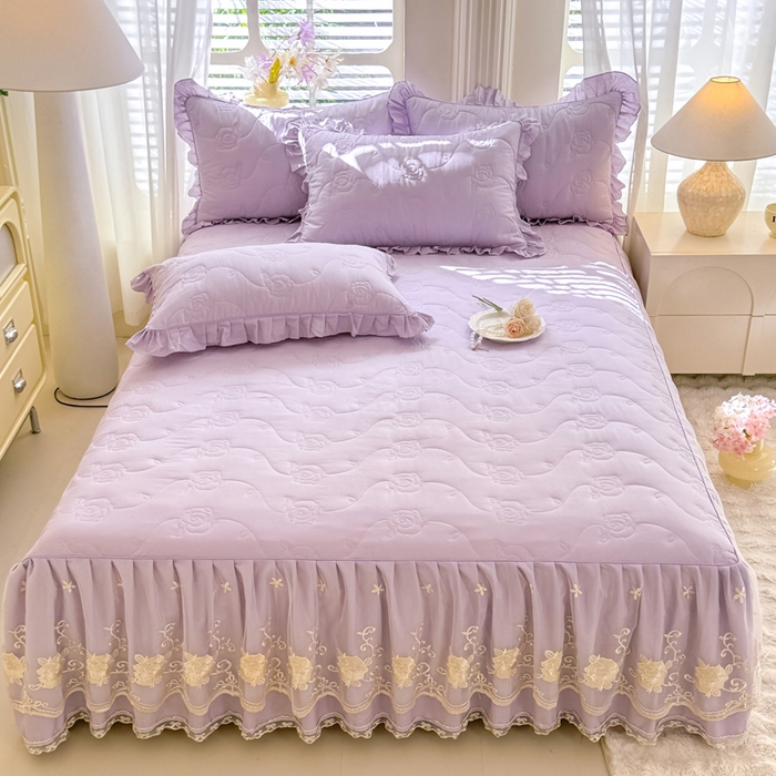 91家纺网 家纺一手货源 找家纺 美达家纺 2025新款玫瑰系列全棉夹棉床裙 玫瑰-紫色