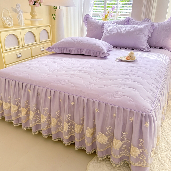 91家纺网 家纺一手货源 找家纺 美达家纺 2025新款玫瑰系列全棉夹棉床裙 玫瑰-紫色