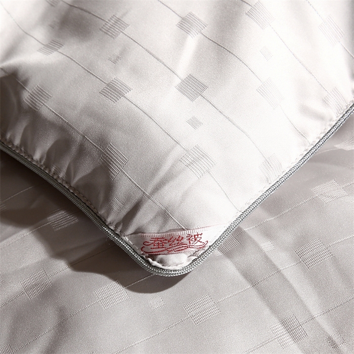 91家纺网 家纺一手货源 找家纺 前程家纺 2025新款彩丝小方格被冬被被子被芯春秋被棉被夏被空调被 彩丝小方格-银灰色