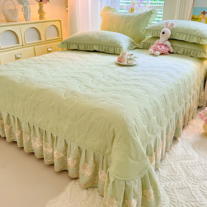 91家纺网 家纺一手货源 找家纺 美达家纺 2025新款玫瑰系列全棉夹棉床盖四件套 玫瑰-嫩绿