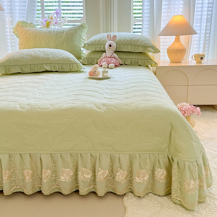 91家纺网 家纺一手货源 找家纺 美达家纺 2025新款玫瑰系列全棉夹棉床盖四件套 玫瑰-嫩绿