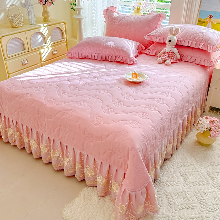 91家纺网 家纺一手货源 找家纺 美达家纺 2025新款玫瑰系列全棉夹棉床盖四件套 玫瑰-浅玉