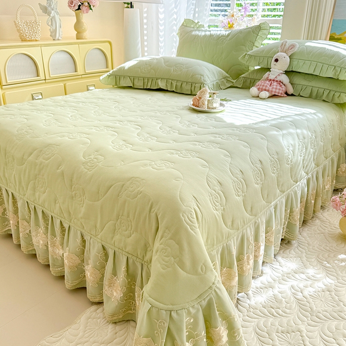 91家纺网 家纺一手货源 找家纺 美达家纺 2025新款玫瑰系列全棉夹棉床盖四件套 玫瑰-嫩绿