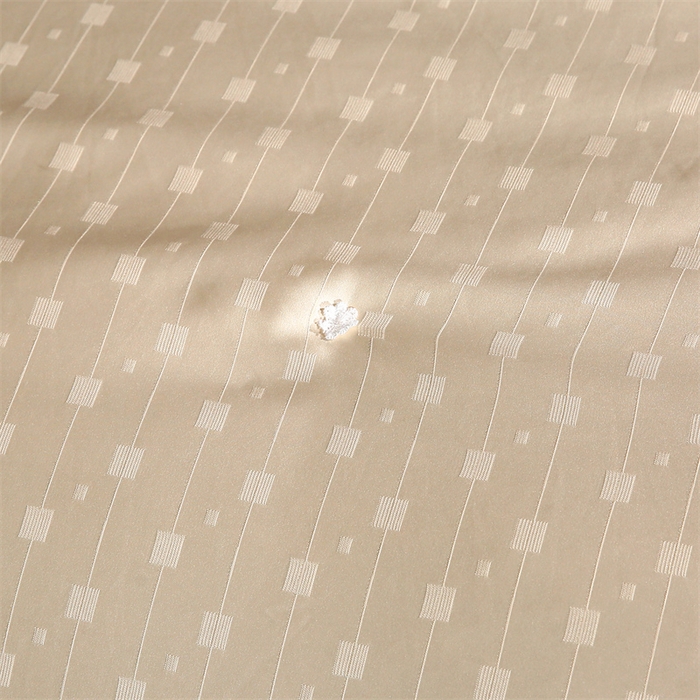 91家纺网 家纺一手货源 找家纺 前程家纺 2025新款彩丝小方格被冬被被子被芯春秋被棉被夏被空调被 彩丝小方格-香槟金