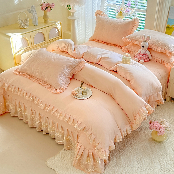 91家纺网 家纺一手货源 找家纺 美达家纺 2025新款玫瑰系列全棉夹棉床盖四件套 玫瑰-米咖