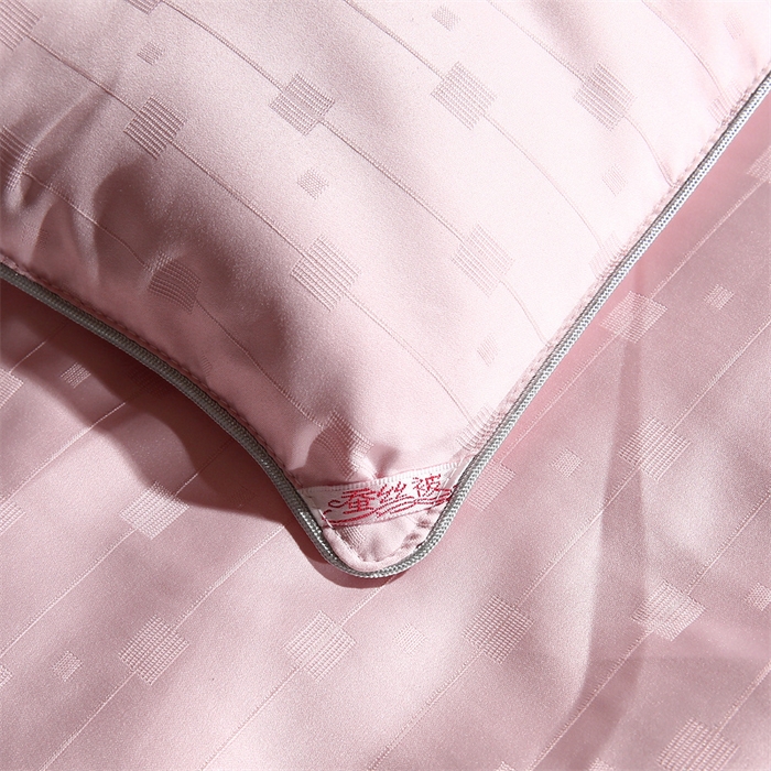 91家纺网 家纺一手货源 找家纺 前程家纺 2025新款彩丝小方格被冬被被子被芯春秋被棉被夏被空调被 彩丝小方格-浅豆沙