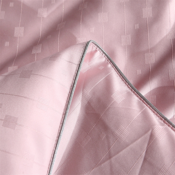 91家纺网 家纺一手货源 找家纺 前程家纺 2025新款彩丝小方格被冬被被子被芯春秋被棉被夏被空调被 彩丝小方格-浅豆沙