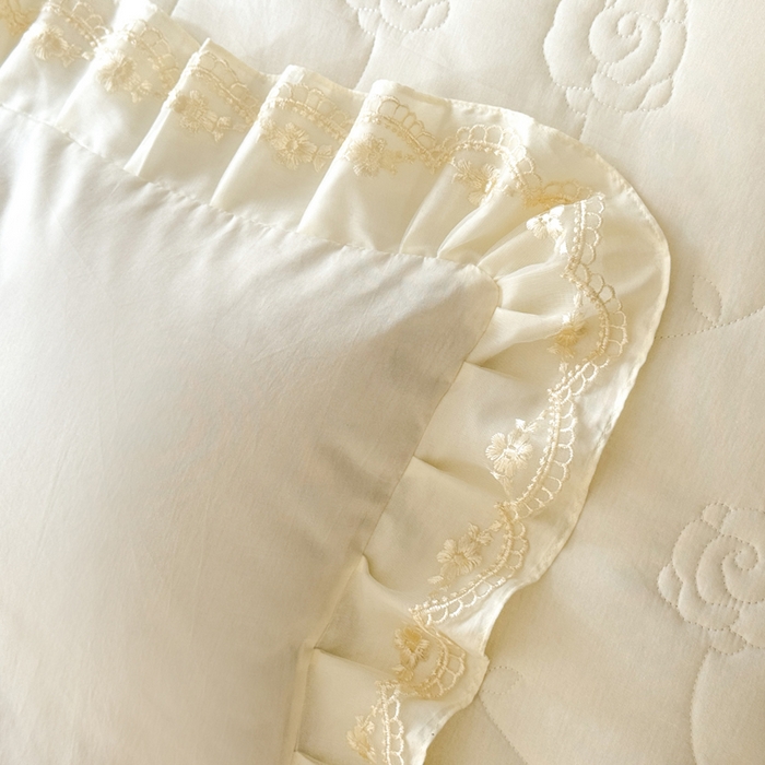 91家纺网 家纺一手货源 找家纺 （总）美达家纺 2025新款玫瑰系列全棉夹棉床裙四件套