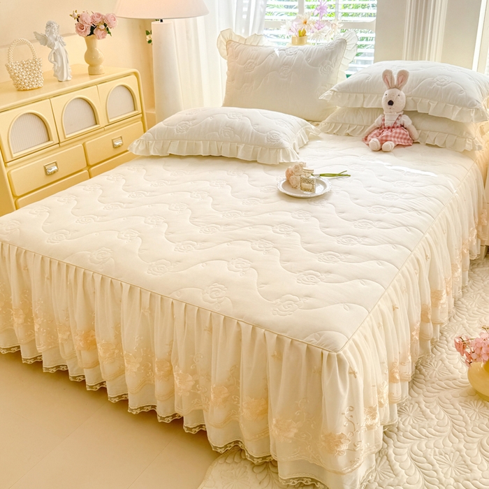 91家纺网 家纺一手货源 找家纺 （总）美达家纺 2025新款玫瑰系列全棉夹棉床裙四件套