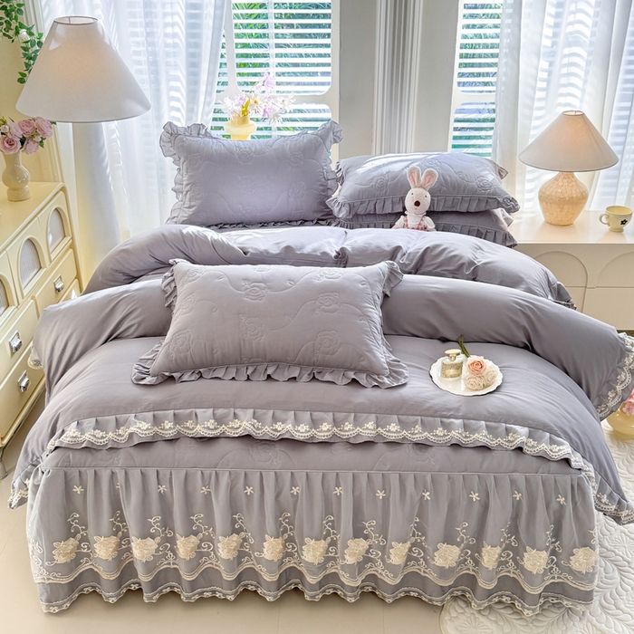 91家纺网 家纺一手货源 找家纺 （总）美达家纺 2025新款玫瑰系列全棉夹棉床裙四件套