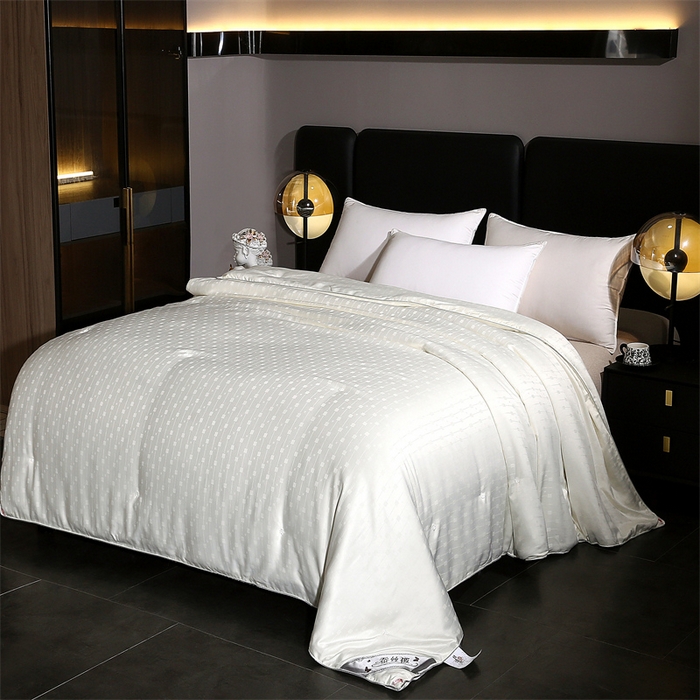 91家纺网 家纺一手货源 找家纺 前程家纺 2025新款彩丝小方格被冬被被子被芯春秋被棉被夏被空调被 彩丝小方格-米白色