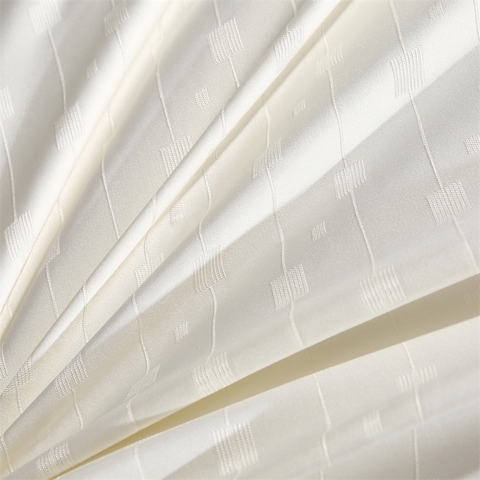 91家纺网 家纺一手货源 找家纺 前程家纺 2025新款彩丝小方格被冬被被子被芯春秋被棉被夏被空调被 彩丝小方格-米白色