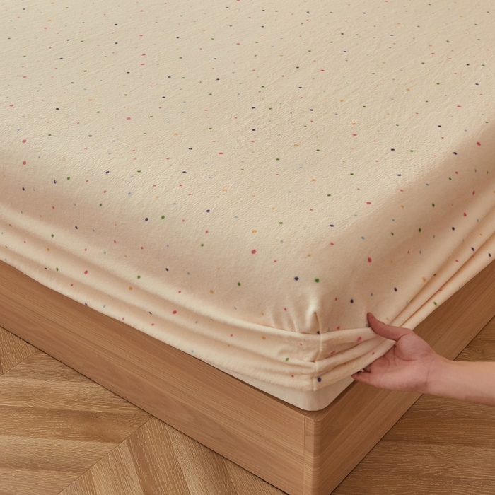 91家纺网 家纺一手货源 找家纺 （总）一禾 2025新款简约印花高克重牛奶绒床笠