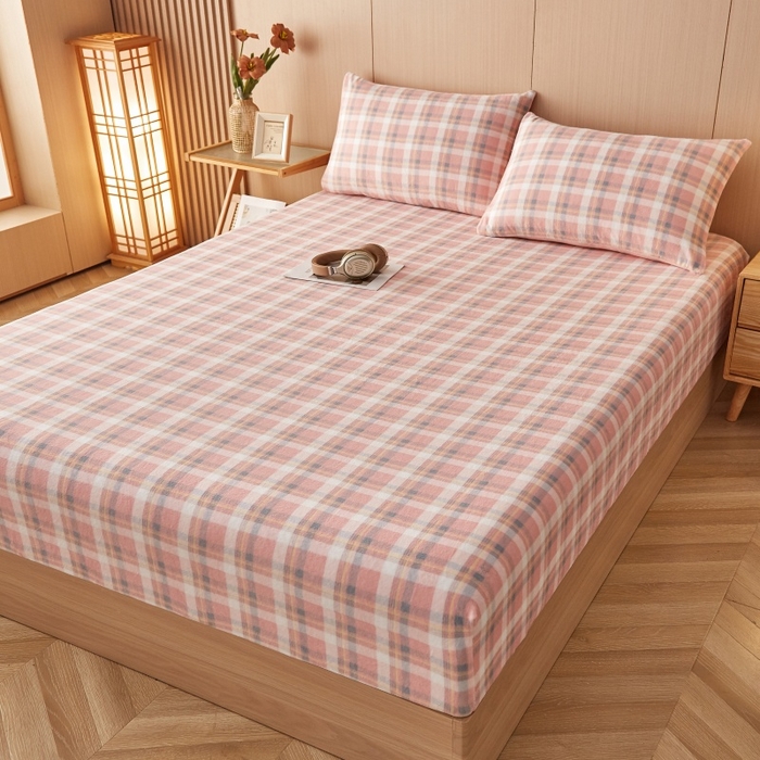 91家纺网 家纺一手货源 找家纺 一禾 2025新款简约印花高克重牛奶绒床笠 简兮粉