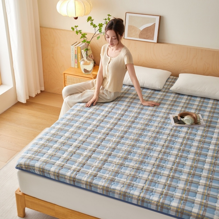 91家纺网 家纺一手货源 找家纺 喜她床垫 2025新款棉花抗压床垫垫子 蓝大格-5cm