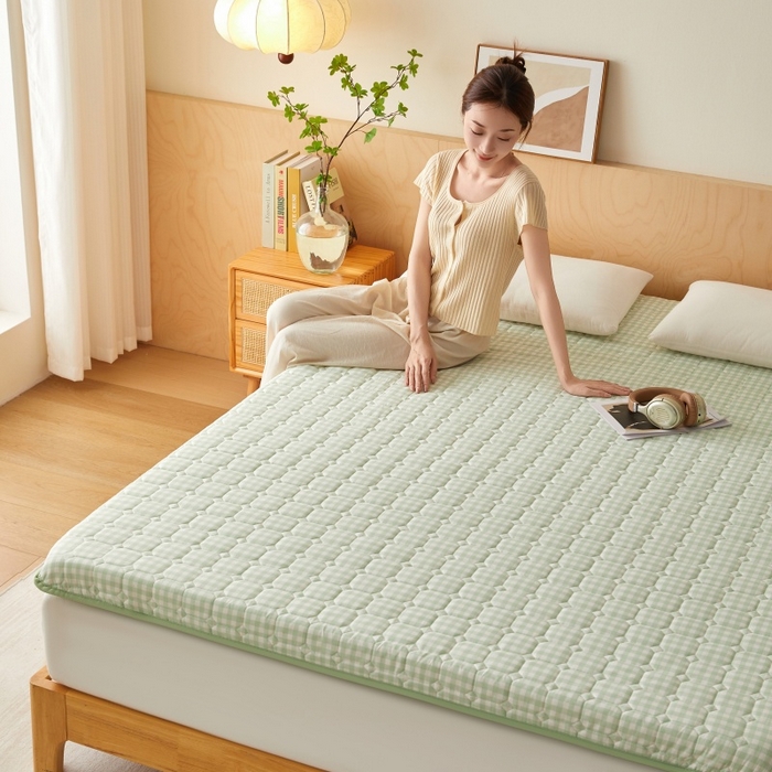 91家纺网 家纺一手货源 找家纺 喜她床垫 2025新款棉花抗压床垫垫子 绿小格-8cm