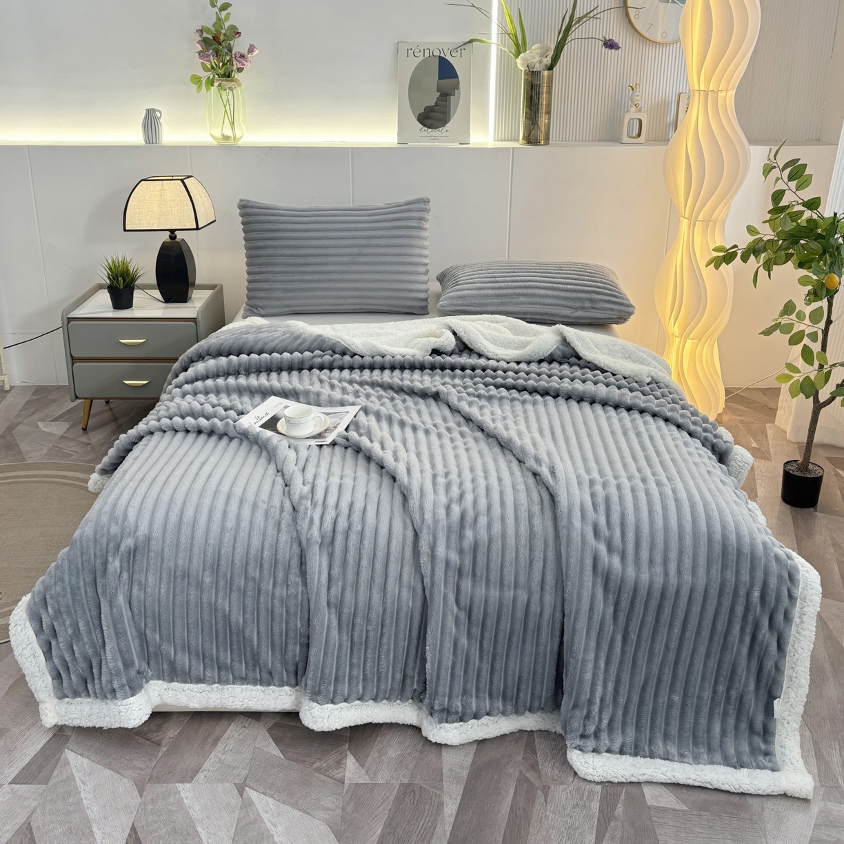 91家纺网 家纺一手货源 找家纺 （总）枋梢家纺 2025新款仿兔毛绒大抽条羊羔绒毛毯反包双层条纹羊羔绒法兰绒毛毯跨境外贸