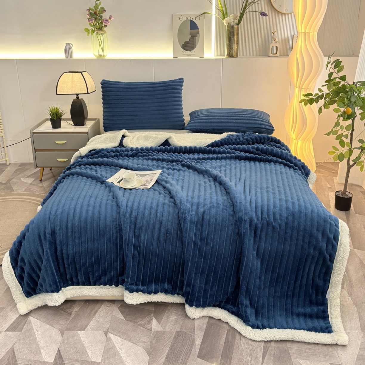 91家纺网 家纺一手货源 找家纺 （总）枋梢家纺 2025新款仿兔毛绒大抽条羊羔绒毛毯反包双层条纹羊羔绒法兰绒毛毯跨境外贸