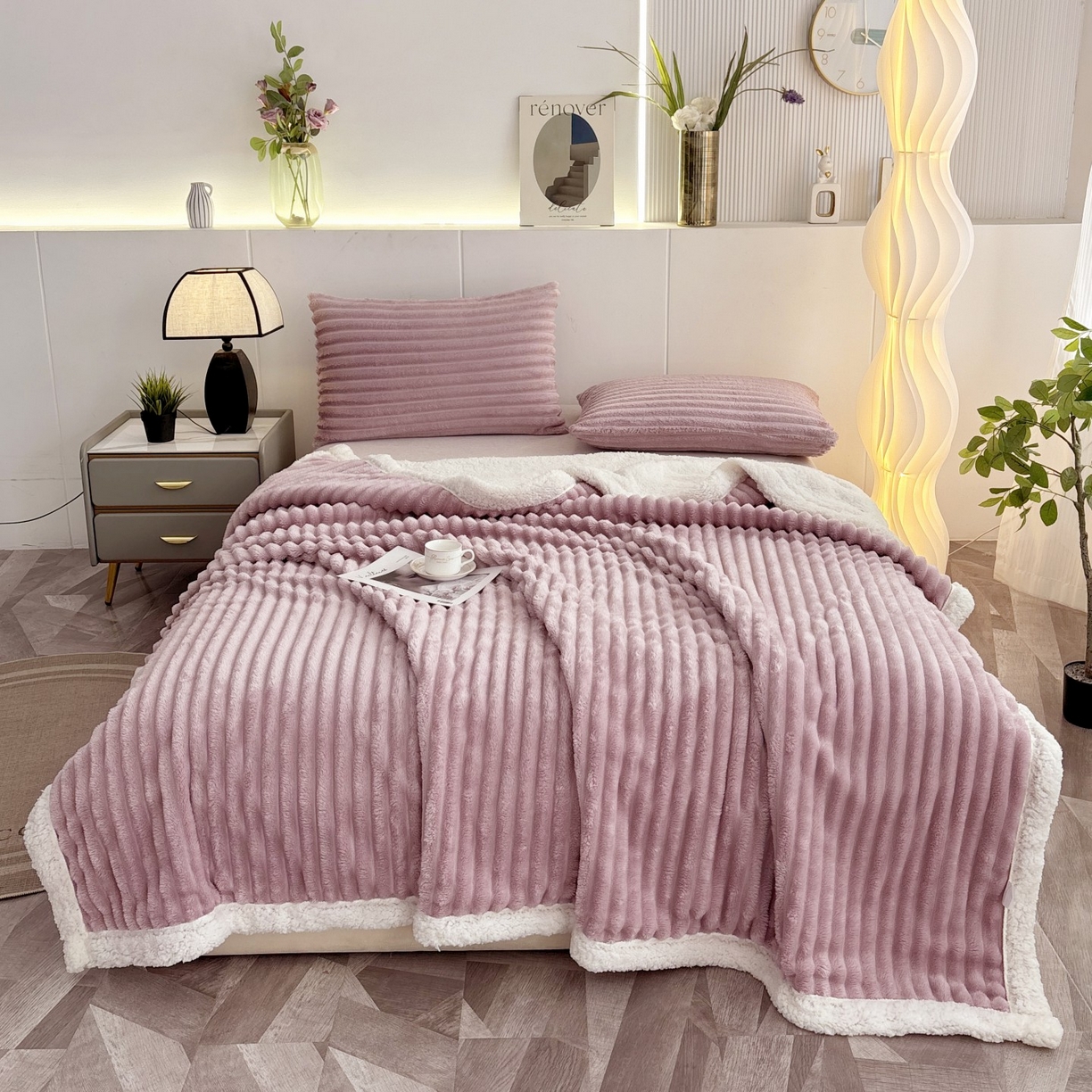 91家纺网 家纺一手货源 找家纺 枋梢家纺 2025新款仿兔毛绒大抽条羊羔绒毛毯反包双层条纹羊羔绒法兰绒毛毯跨境外贸 香芋紫