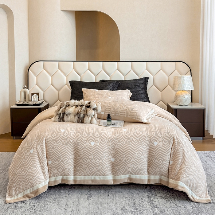 91家纺网 家纺一手货源 找家纺 （总）若未家居 LOVEWE HOUSE 2025新款220高克重牛奶绒色烂双拼四件套