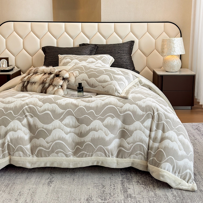 91家纺网 家纺一手货源 找家纺 若未家居 LOVEWE HOUSE 2025新款220高克重牛奶绒色烂双拼四件套 波澜壮阔 灰