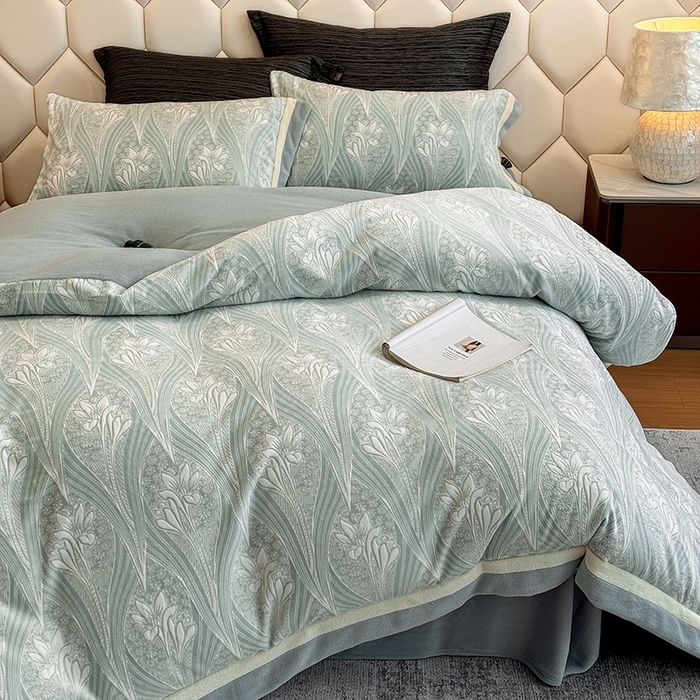 91家纺网 家纺一手货源 找家纺 若未家居 LOVEWE HOUSE 2025新款220高克重牛奶绒色烂双拼四件套 流年花束 蓝灰