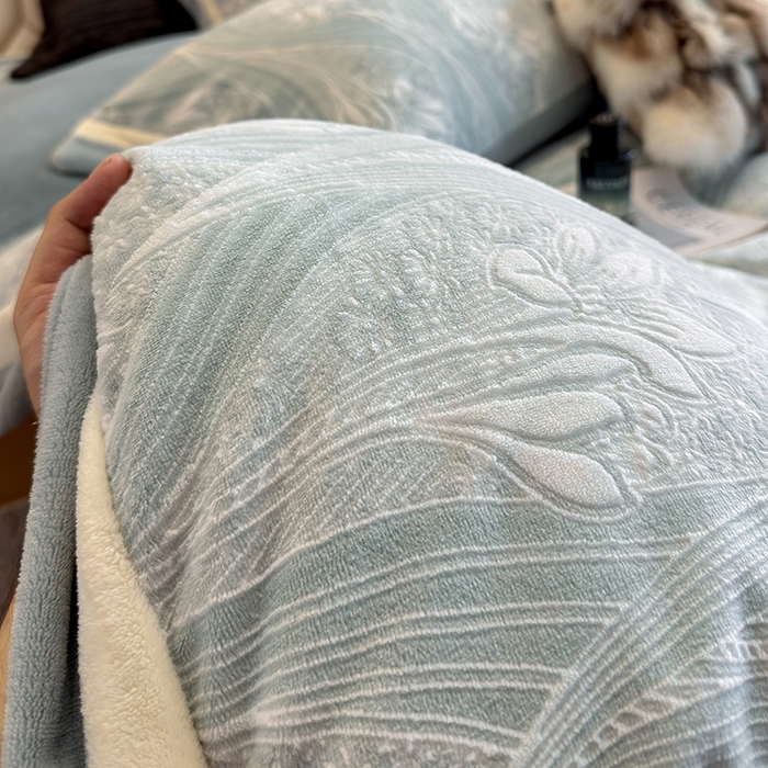 91家纺网 家纺一手货源 找家纺 若未家居 LOVEWE HOUSE 2025新款220高克重牛奶绒色烂双拼四件套 流年花束 蓝灰