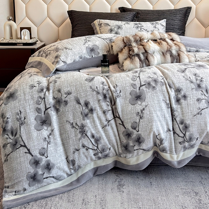 91家纺网 家纺一手货源 找家纺 若未家居 LOVEWE HOUSE 2025新款220高克重牛奶绒色烂双拼四件套 陌语灰