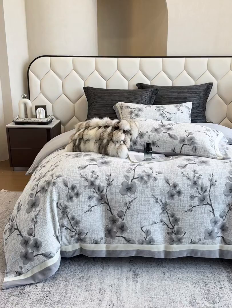 91家纺网 家纺一手货源 找家纺 若未家居 LOVEWE HOUSE 2025新款220高克重牛奶绒色烂双拼四件套 陌语灰