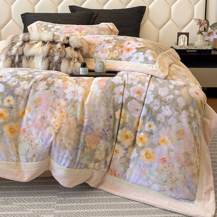 91家纺网 家纺一手货源 找家纺 若未家居 LOVEWE HOUSE 2025新款250克全消光数码印花牛奶绒双拼角四件套 一路繁花-粉