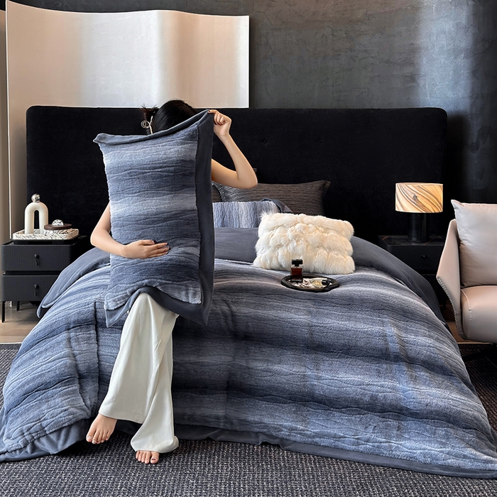 若未家居 LOVEWE HOUSE 2025新款阿尔卑斯丹麦渐变山脉系风格貂四件套 青呆蓝