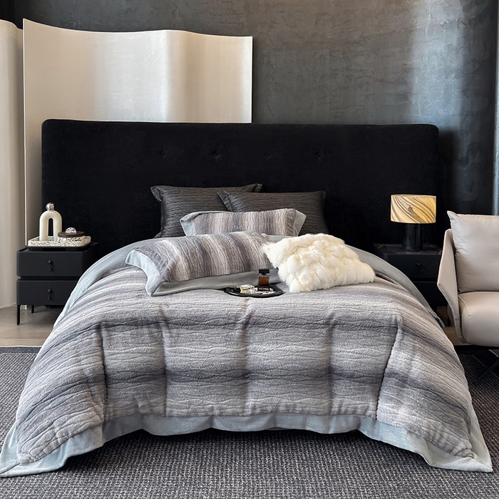 91家纺网 家纺一手货源 找家纺 若未家居 LOVEWE HOUSE 2025新款阿尔卑斯丹麦渐变山脉系风格貂四件套 水貂灰