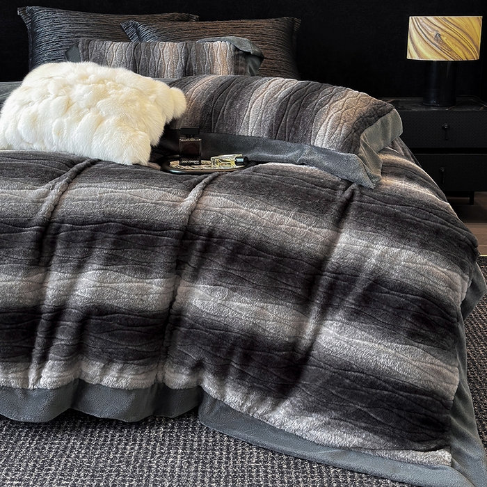 91家纺网 家纺一手货源 找家纺 若未家居 LOVEWE HOUSE 2025新款阿尔卑斯丹麦渐变山脉系风格貂四件套 雾面黑