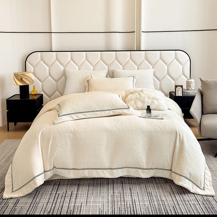 91家纺网 家纺一手货源 找家纺 （总）若未家居 LOVEWE HOUSE 2025新款高克重牛奶绒四件套-镜中铃兰