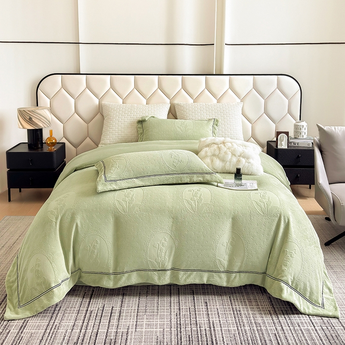 91家纺网 家纺一手货源 找家纺 若未家居 LOVEWE HOUSE 2025新款高克重牛奶绒四件套-镜中铃兰 镜中铃兰-浅绿