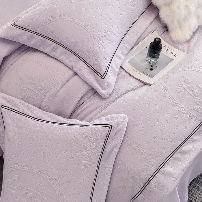 91家纺网 家纺一手货源 找家纺 若未家居 LOVEWE HOUSE 2025新款高克重牛奶绒四件套-镜中铃兰 镜中铃兰-浅紫