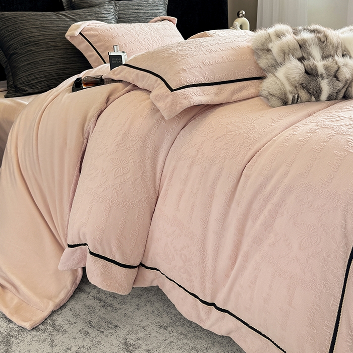 91家纺网 家纺一手货源 找家纺 若未家居 LOVEWE HOUSE 2025新款高克重牛奶绒四件套-一封情书 一封情书-少女粉