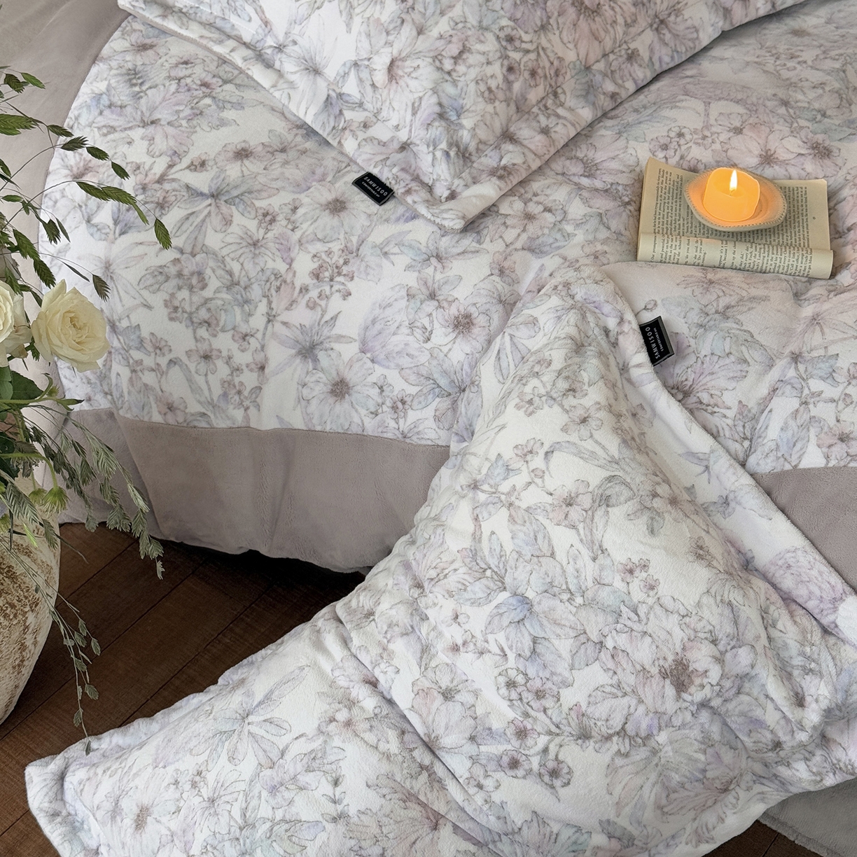 91家纺网 家纺一手货源 找家纺 （总）三味舒屋 2025新款绒卉奢暖印花牛奶绒海德花园系列四件套 (控价券后不低于318/338)