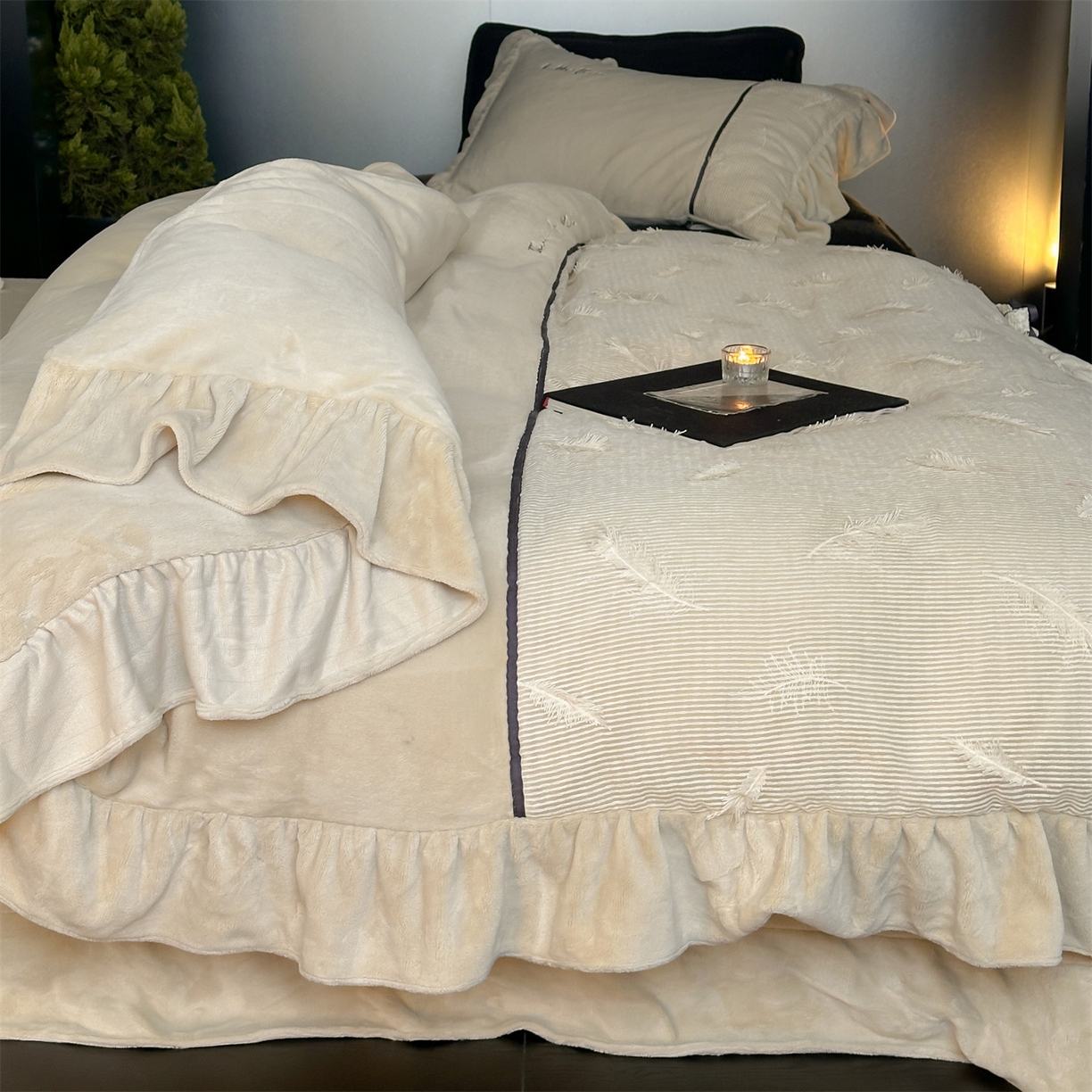 91家纺网 家纺一手货源 找家纺 名品优仓 2025新款240克奶肤绒刺绣四件套-丽莎 丽莎-米杏