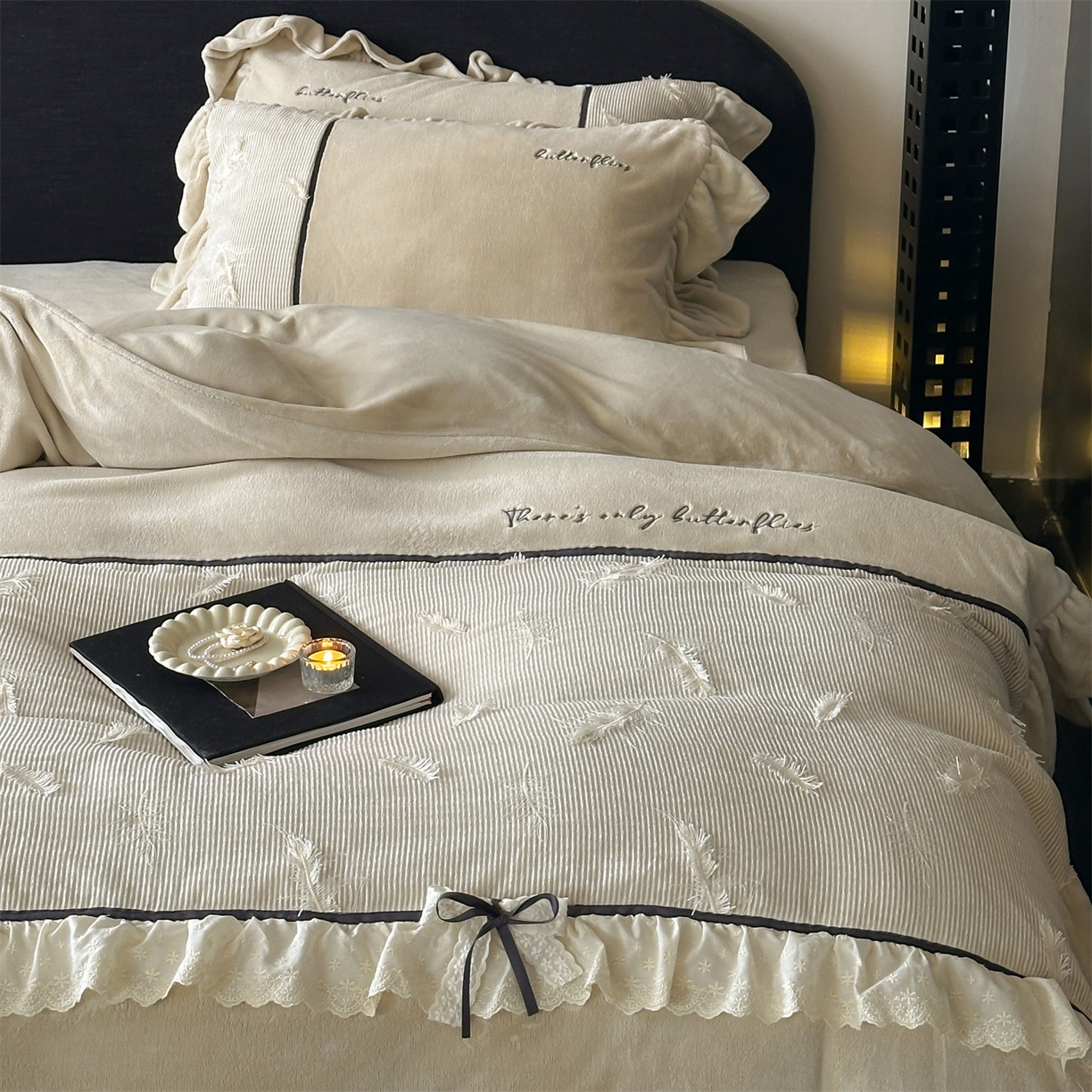 91家纺网 家纺一手货源 找家纺 名品优仓 2025新款240克奶肤绒刺绣四件套-丽莎 丽莎-米杏