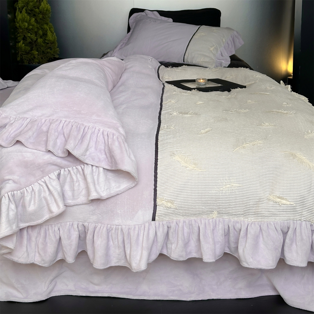 91家纺网 家纺一手货源 找家纺 名品优仓 2025新款240克奶肤绒刺绣四件套-丽莎 丽莎-沐粉